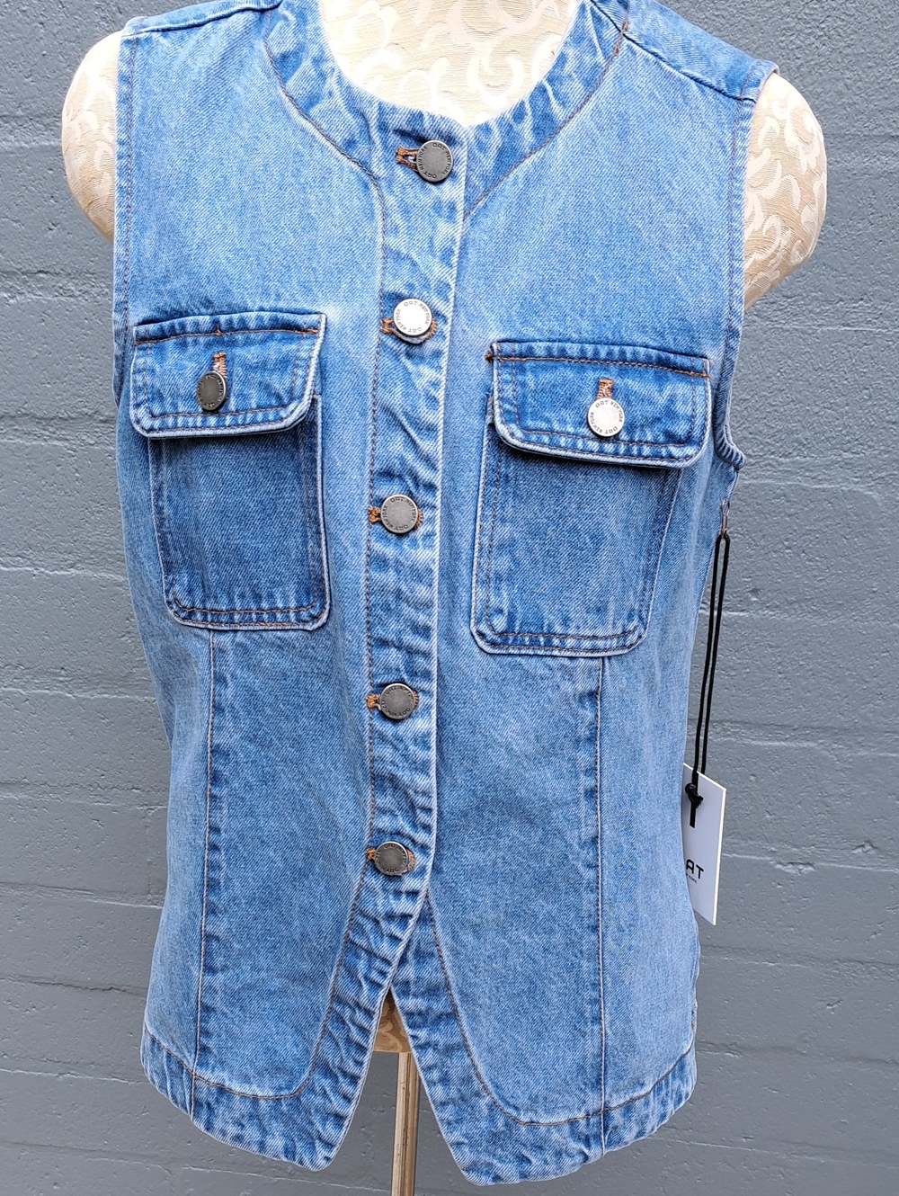 Oat New York Light Blue Denim Button-Front Vest Size S